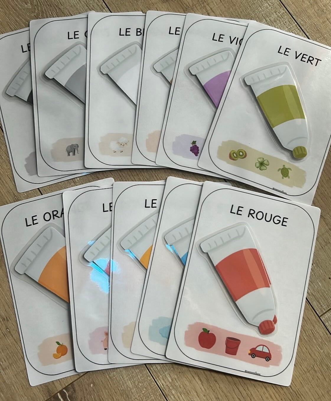 LOT AFFICHES COULEUR PRIX RÉDUIT