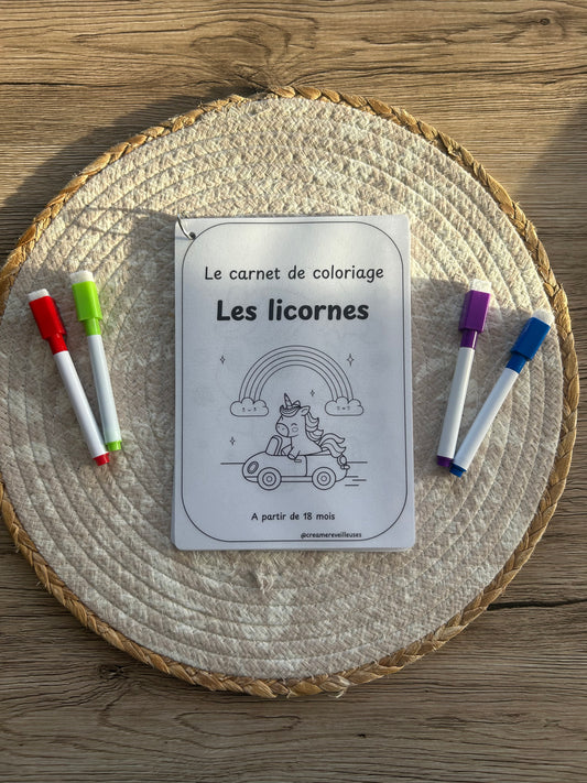 CARNET DE COLORIAGE RÉUTILISABLE LICORNES